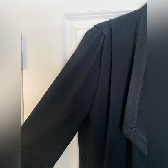 Wilfred Aritzia black blazer - Picture 3 of 6